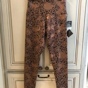 NWT Onzie animal print leggings